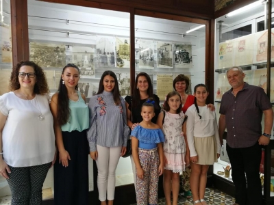 Asistencia a &quot;La Tertulia&quot;