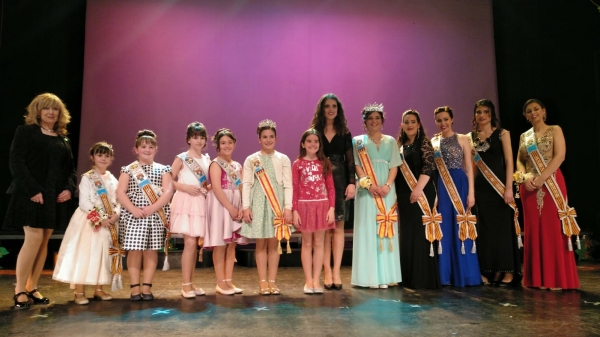 Elección y coronación de las Reinas de las Fiestas Santa Cruz Petrer