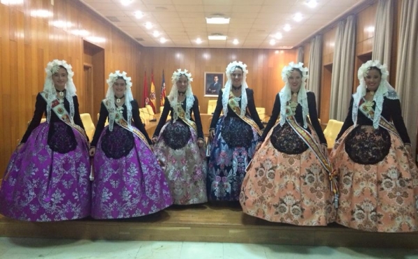 Entrega de premios y Cabalgata del Ninot - Fallas de Elda 2015